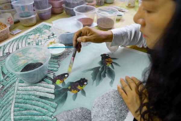 Pintura_de_Gemas_de_Altay__El_Regalo_de_la_Naturaleza_Transformando_el_Arte video poster