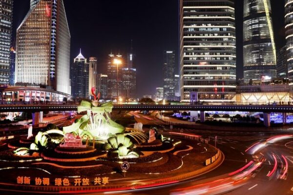 ¿Por qué Occidente no entiende la estrategia económica de China? 🤔 _Por_que__Occidente_no_entiende_la_estrategia_econo_mica_de_China___
