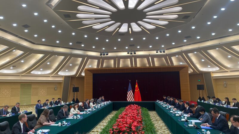 Potencias_Econo_micas_Se_Reu_nen__China_y_EE__UU__Discuten_el_Futuro_en_Canto_n__