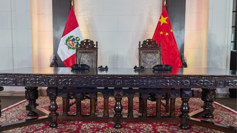 Presidentes_de_China_y_Peru__Forjan_Nuevos_Lazos_en_Lima__