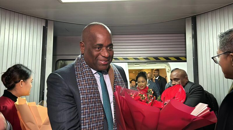 Primer_Ministro_de_Dominica_visita_China__Una_amistad_que_promete_prosperidad