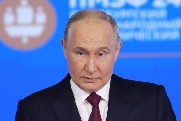 Putin: Rusia sigue siendo un actor clave en el comercio global a pesar de las sanciones Putin__Rusia_sigue_siendo_un_actor_clave_en_el_comercio_global_a_pesar_de_las_sanciones