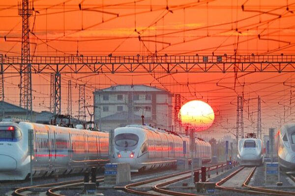 Qiufen__Vibra_de_Cosecha_y_Celebraciones_de_Oton_o_en_China__