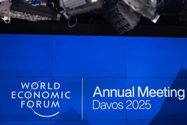 Que__esperar_en_Davos_2025__Colaborando_para_la_Era_Inteligente