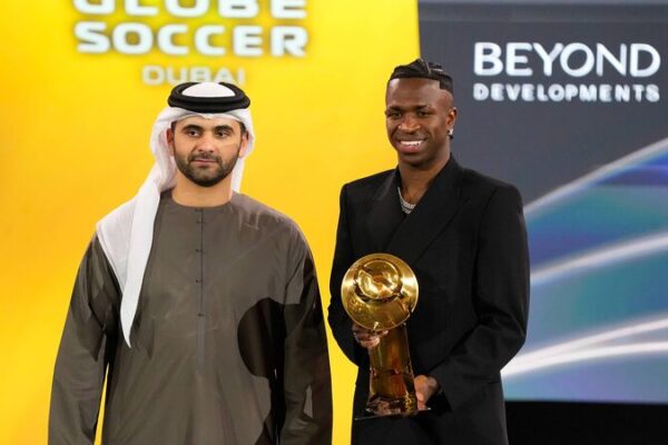Real Madrid triunfa en los Globe Soccer Awards en Dubái 🌟 Real_Madrid_triunfa_en_los_Globe_Soccer_Awards_en_Duba_i__
