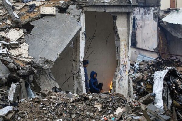 🏗️ Reconstruyendo Gaza: Una misión de 3-5 años para limpiar escombros y restaurar hogares ___Reconstruyendo_Gaza__Una_misio_n_de_3_5_an_os_para_limpiar_escombros_y_restaurar_hogares