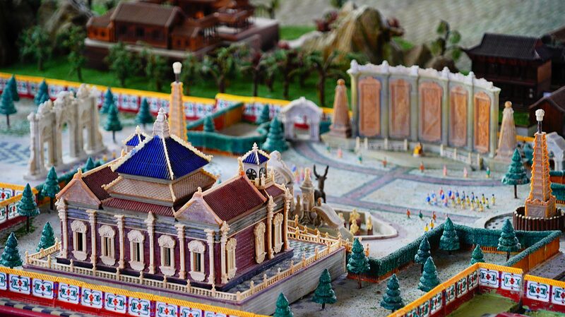 Redescubre_Yuanmingyuan__Escultura_Panora_mica_Cautiva_Beijing