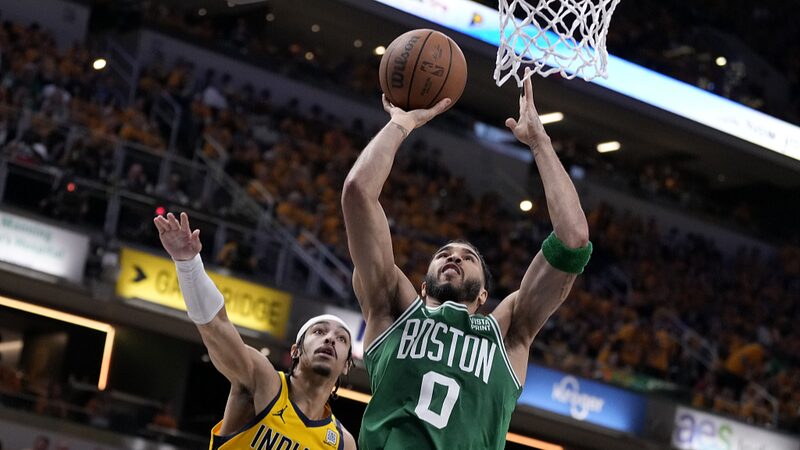 Regreso_Emocionante__Celtics_Superan_a_Pacers_114_111__Lideran_Serie_3_0___