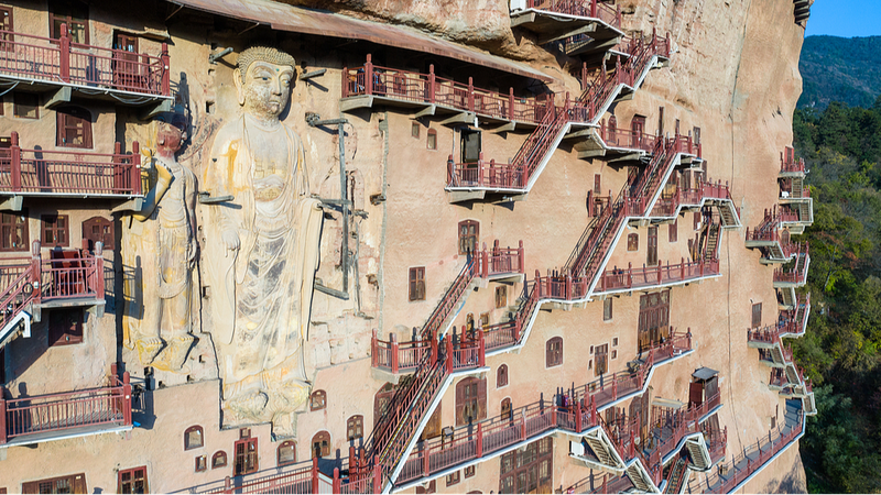Revelando_las_Grutas_de_Maijishan__Tesoro_de_Arte_Chino_de_1600_An_os