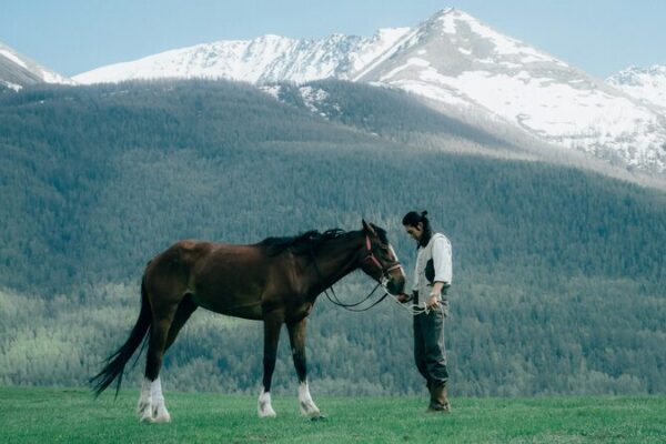 Revelando_las_ruinas_escondidas_de_Xinjiang__Una_aventura_en_el_tiempo_en_el_desierto_de_China___