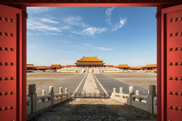 Reviviendo_el_patrimonio_urbano_de_China___Housed_in_Tradition__explora_ciudades_ico_nicas___ video poster