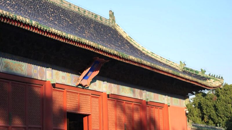 Revivir_el_Patrimonio_de_China__La_Juventud_Abrazando_la_Tradicio_n_con_un_Toque_Moderno