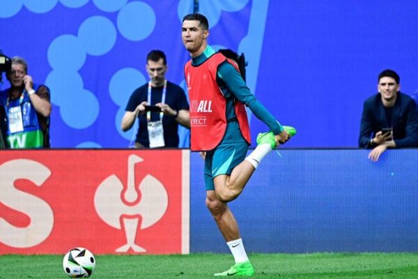 Ronaldo Gana Su Lugar en la Selección de Portugal ‘Por Mérito’, Dice el Entrenador Martínez Ronaldo_Gana_Su_Lugar_en_la_Seleccio_n_de_Portugal__Por_Me_rito___Dice_el_Entrenador_Marti_nez