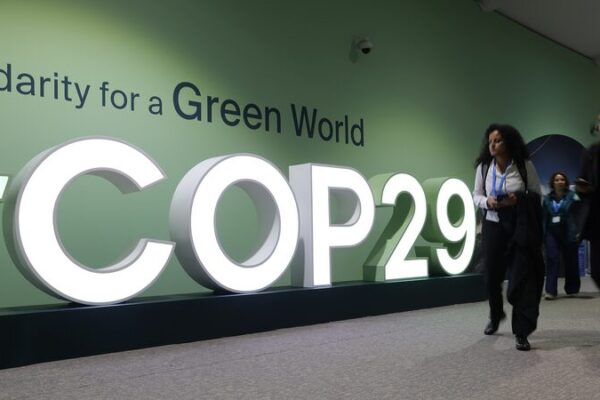 Ruanda_pide_nuevos_objetivos_de_financiamiento_clima_tico_mientras_inicia_la_COP29___