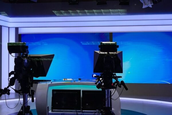 Rusia Lista para Contraatacar por Sanciones de EE. UU. Contra Periodistas 🇷🇺📰 Rusia_Lista_para_Contraatacar_por_Sanciones_de_EE__UU__Contra_Periodistas____