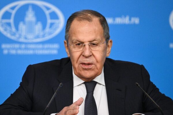 Rusia_lista_para_dialogar__Lavrov_abre_puertas_a_garanti_as_de_seguridad_para_Ucrania