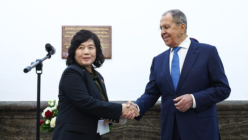 Rusia_y_la_RPDC_fortalecen_lazos_en_reunio_n_en_Moscu___