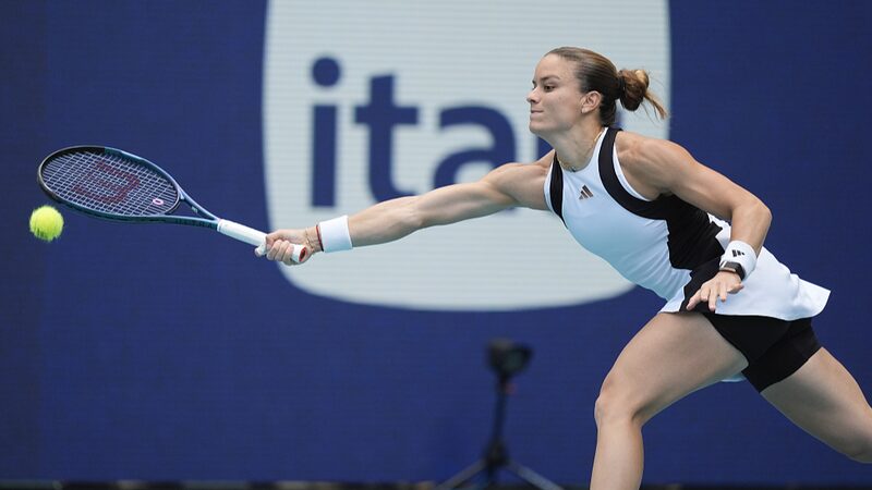 __Sakkari_brilla_en_Miami_mientras_Wozniacki_cae_en_una_batalla_e_pica