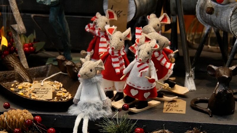 _Se_enciende_la_temporada_de_compras__Se_espera_aumento_en_el_gasto_festivo_en_EE_UU_ video poster