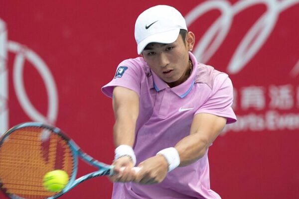 Shang_Juncheng_Brilla___Avanza_a_los_Cuartos_de_Final_del_Abierto_de_Hong_Kong____