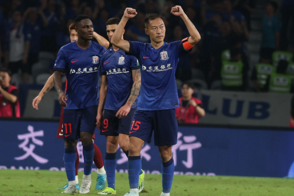 Shanghai Shenhua avanza en la carrera por el título de la CSL tras una dramática remontada Shanghai_Shenhua_avanza_en_la_carrera_por_el_ti_tulo_de_la_CSL_tras_una_drama_tica_remontada