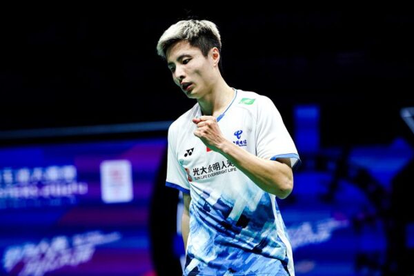 Shi_Yuqi_Brilla__Avanza_a_las_Semifinales_en_el_BWF_China_Masters__