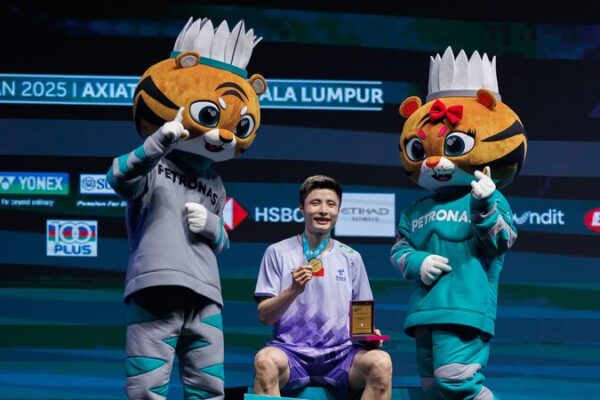 ¡Shi Yuqi brilla en Malasia y consigue el único título para China! _Shi_Yuqi_brilla_en_Malasia_y_consigue_el_u_nico_ti_tulo_para_China_