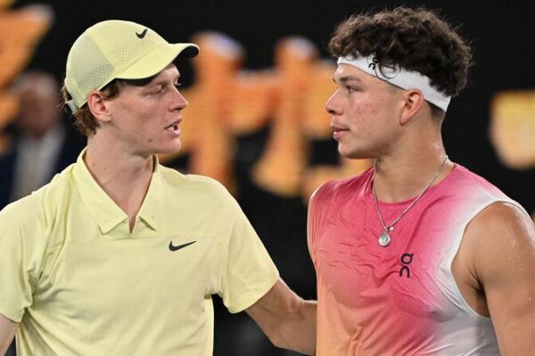 Sinner_avanza_a_la_final_del_Abierto_de_Australia_contra_Zverev__