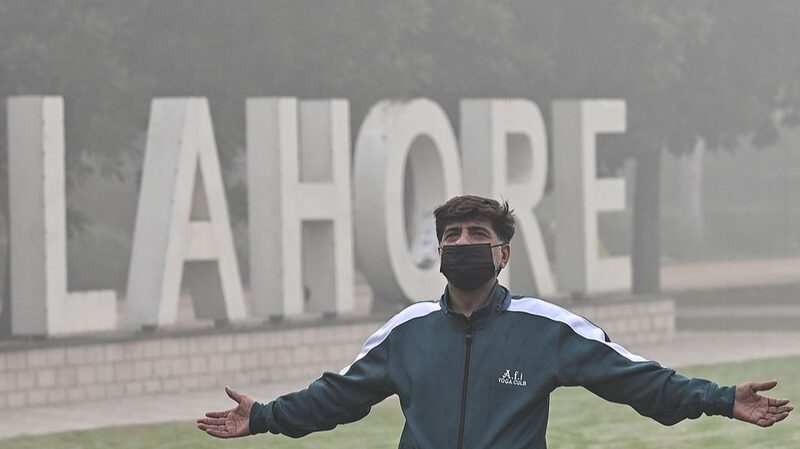 _Smog_cierra_escuelas_en_Lahore____