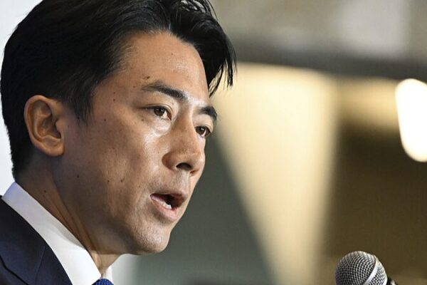 Sorpresa en Japón: el jefe electoral del PLD, Shinjiro Koizumi, renuncia tras derrota electoral Sorpresa_en_Japo_n__el_jefe_electoral_del_PLD__Shinjiro_Koizumi__renuncia_tras_derrota_electoral