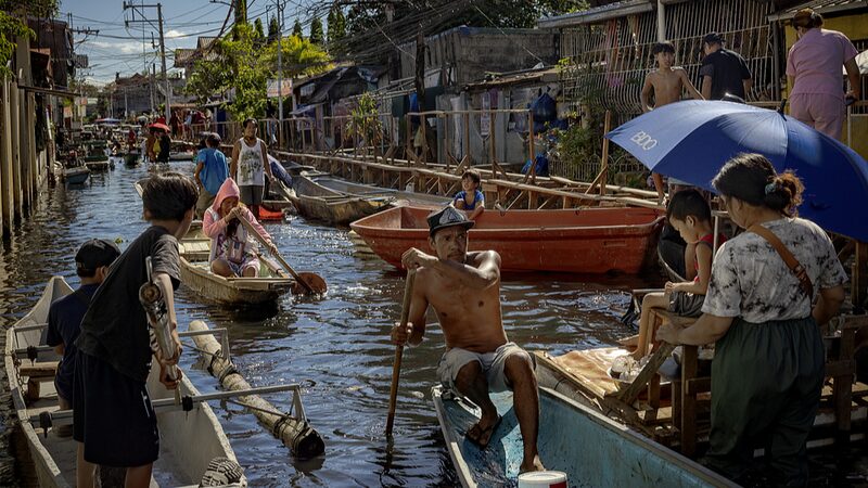 Su_per_Tifo_n_Golpea_Filipinas__12_Muertos__Sexta_Tormenta_en_un_Mes