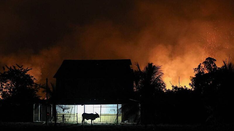 Sudame_rica_enfrenta_incendios_forestales_re_cord___