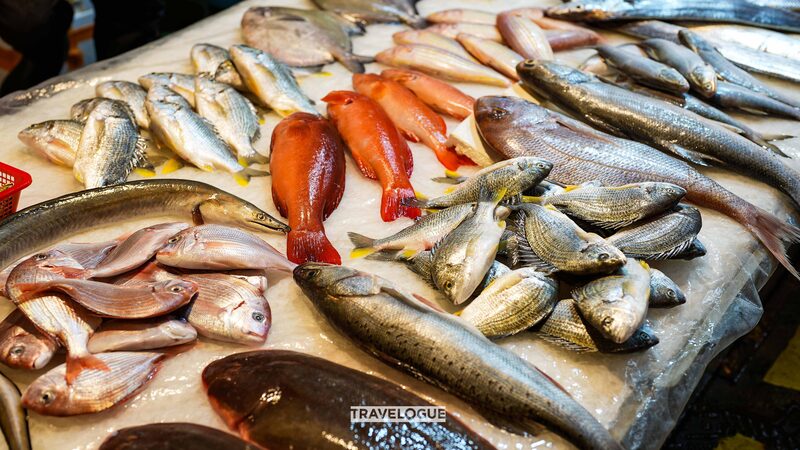 Sume_rgete_en_el_parai_so_de_mariscos_de_Xiamen_en_el_Octavo_Mercado___