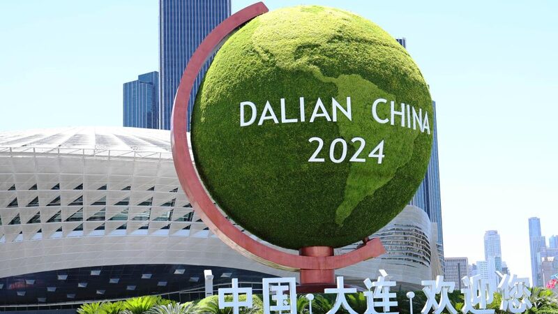 Summer_Davos_2024__Abrazando_el_Crecimiento__la_Innovacio_n_y_la_Cooperacio_n__