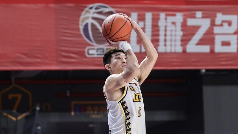 Sun_Minghui_Brilla_con_Doble_Doble_mientras_los_Leones_de_Guangsha_Rugen_hacia_la_Victoria_102_79
