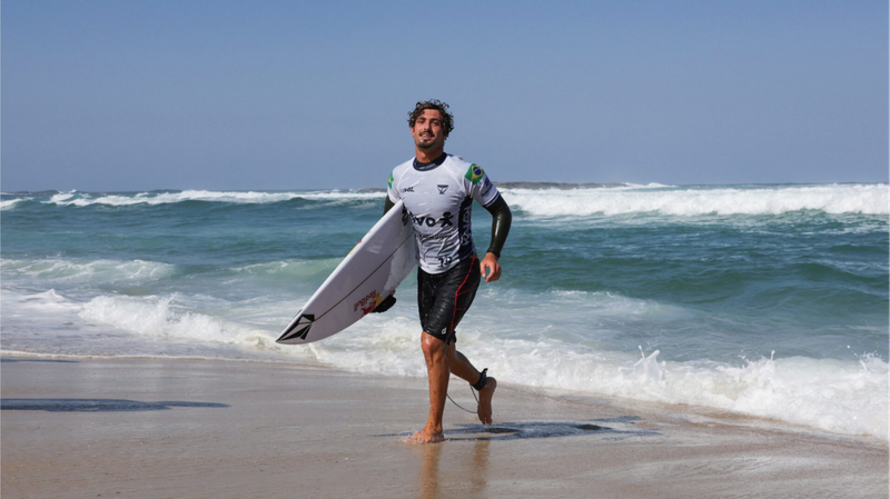 _Surf_en_Grande__El_E_pico_Regreso_de_Joao_Chianca_para_los_Juegos_Oli_mpicos_de_Pari_s_