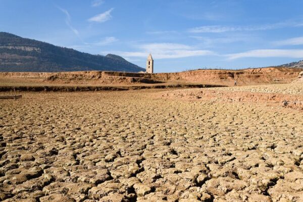 🌍🔥 Temperaturas récord en 2024 extreman el ciclo del agua ___Temperaturas_re_cord_en_2024_extreman_el_ciclo_del_agua