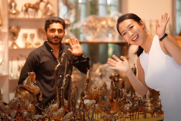 Tesoros_Ocultos_de_China__Flores_en_Flor__Peli_culas_Mi_ticas_y_Aventuras_en_Chengdu____ video poster