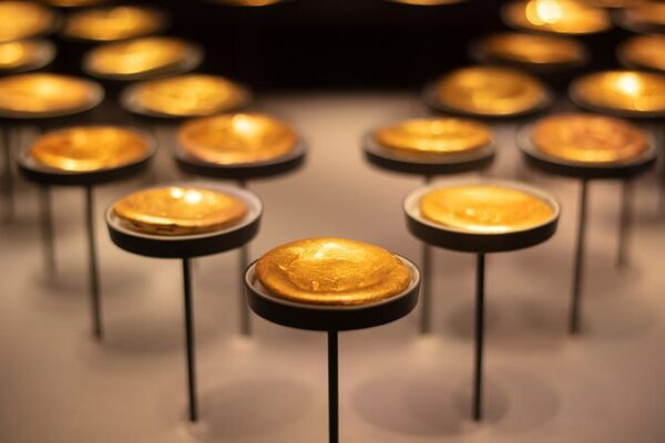 Tesoros de oro de un emperador de 27 días desenterrados en Nanchang 🌟 Tesoros_de_oro_de_un_emperador_de_27_di_as_desenterrados_en_Nanchang__