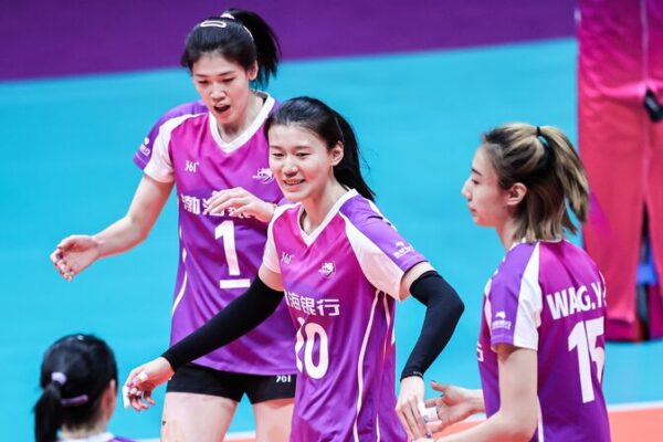 Tianjin Bohai Bank brilla en el inicio del Campeonato Mundial de Clubes ✨🏐 Tianjin_Bohai_Bank_brilla_en_el_inicio_del_Campeonato_Mundial_de_Clubes___