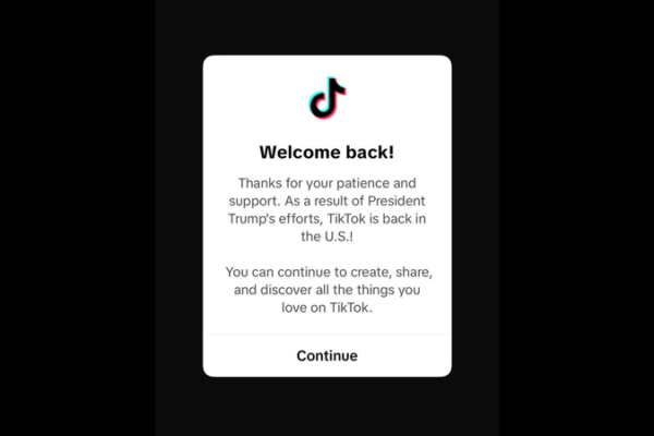 TikTok regresa a EE.UU. mientras Trump restablece el servicio tras orden ejecutiva TikTok_regresa_a_EE_UU__mientras_Trump_restablece_el_servicio_tras_orden_ejecutiva
