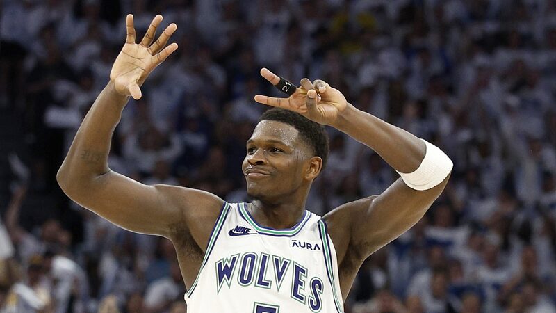 _Timberwolves_Aplasta_a_Nuggets_para_Empatar_la_Serie_en_un_Enfrentamiento_E_pico_