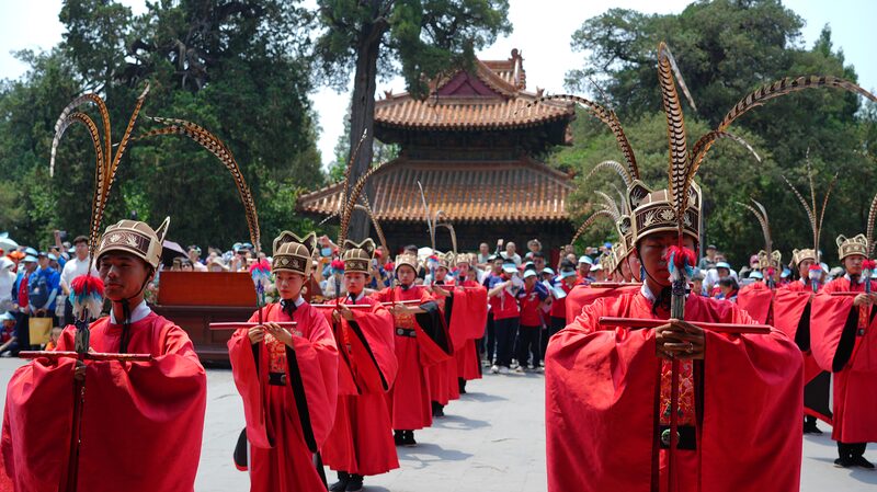 _Todos_a_Qufu__Festival_Cultural_de_Confucio_celebra_2_575_an_os_de_sabiduri_a