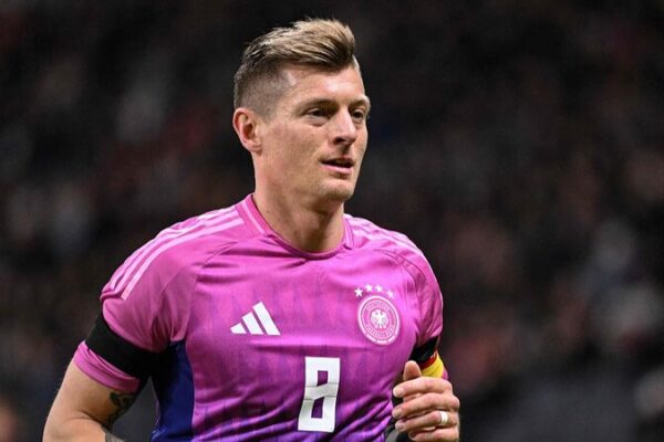 Toni Kroos se retirará después de la Euro 2024 🎉 Toni_Kroos_se_retirara__despue_s_de_la_Euro_2024__