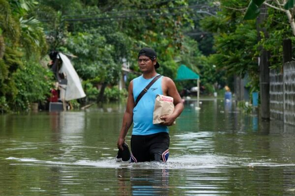 Tormenta mortal Trami golpea Filipinas: aumenta el número de muertos y podría regresar ⚠️🌪️ Tormenta_mortal_Trami_golpea_Filipinas__aumenta_el_nu_mero_de_muertos_y_podri_a_regresar_____