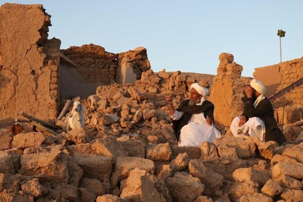 Tragedia en Afganistán: Terremoto Cobra Más de 2,000 Vidas en la Provincia de Herat Tragedia_en_Afganista_n__Terremoto_Cobra_Ma_s_de_2_000_Vidas_en_la_Provincia_de_Herat video poster