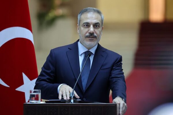 Türkiye amenaza con acción militar contra las YPG si no se cumplen las demandas Tu_rkiye_amenaza_con_accio_n_militar_contra_las_YPG_si_no_se_cumplen_las_demandas
