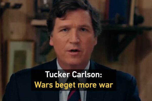 Tucker_Carlson_advierte__Las_guerras_solo_conducen_a_ma_s_guerra__ video poster