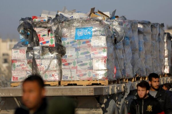UNRWA_desafi_a_la_prohibicio_n_israeli___La_misio_n_de_ayuda_continu_a___