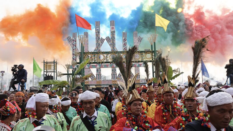 U_nete_a_la_Celebracio_n___El_Festival_Munao_Zongge_Ilumina_Yunnan___ video poster